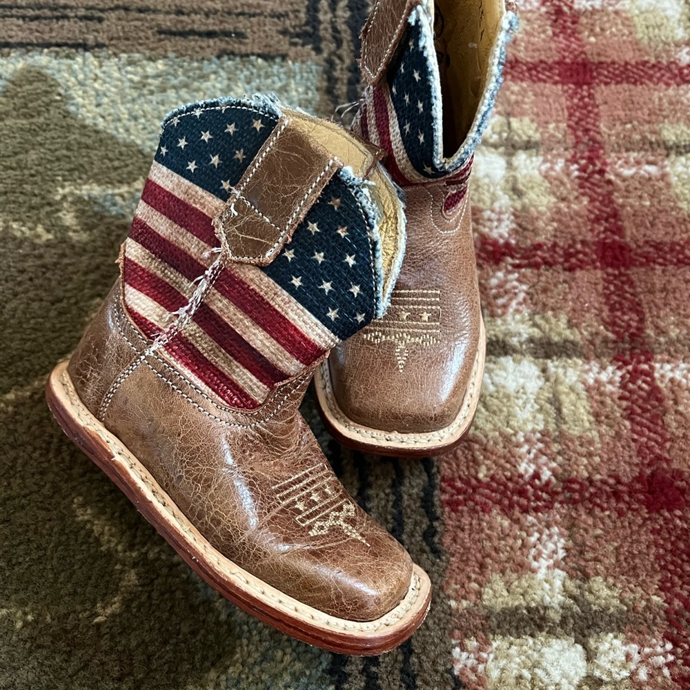 Roper Cowbabies baby size 4